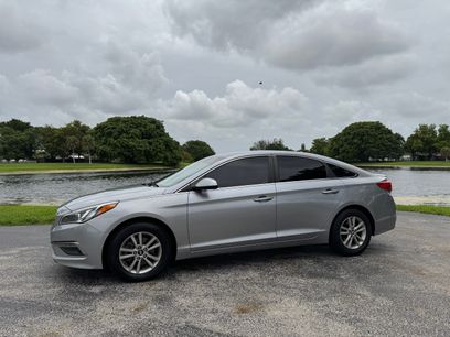 Used 2015 Hyundai Sonata SE