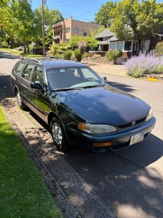 Used 1995 Toyota Camry LE