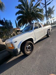 Used 1996 Dodge Dakota 2WD Regular Cab