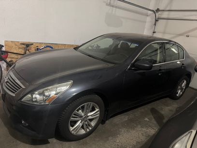Used 2011 INFINITI G37 x Sedan w/ Premium Pkg