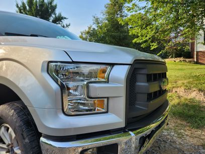 Used 2015 Ford F150 XL w/ Equipment Group 101A Mid