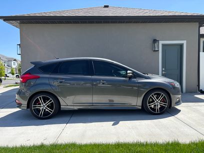 Used 2016 Ford Focus ST