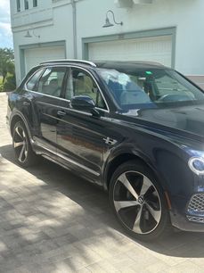 Used 2019 Bentley Bentayga
