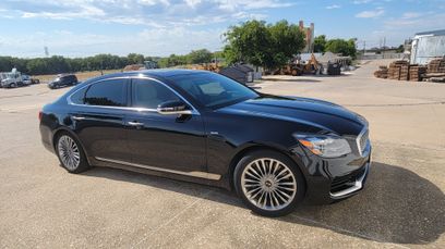 Used 2019 Kia K900 Luxury w/ VIP Package