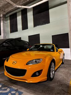 Used 2009 MAZDA MX-5 Miata Grand Touring w/ Premium Pkg