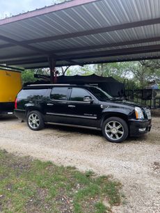 Used 2011 Cadillac Escalade ESV Platinum