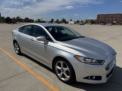 Used 2016 Ford Fusion SE