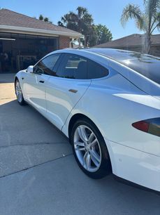 Used 2014 Tesla Model S 60