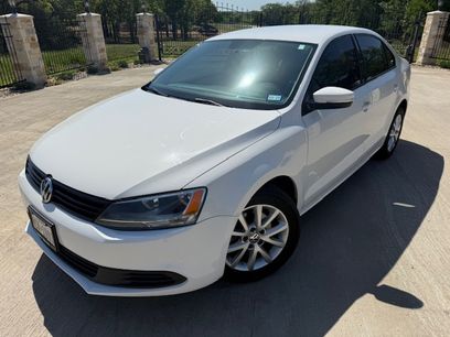 Used 2011 Volkswagen Jetta SE