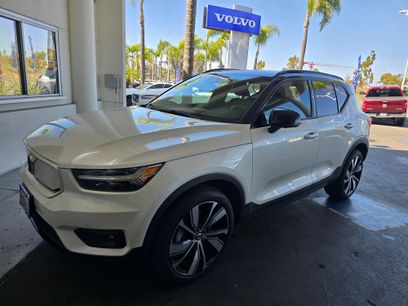 Used 2021 Volvo XC40 P8 Recharge w/ Advanced Package