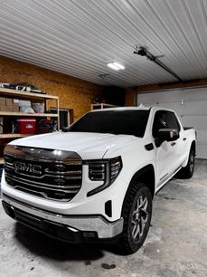 Used 2024 GMC Sierra 1500 SLT w/ SLT Premium Plus Package