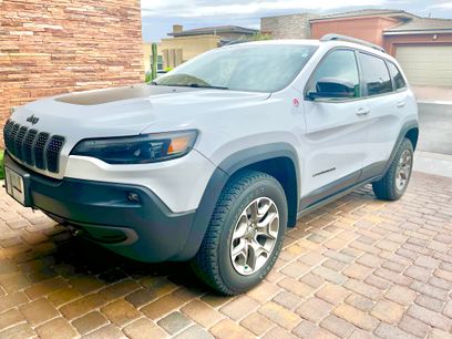 Used 2022 Jeep Cherokee Trailhawk