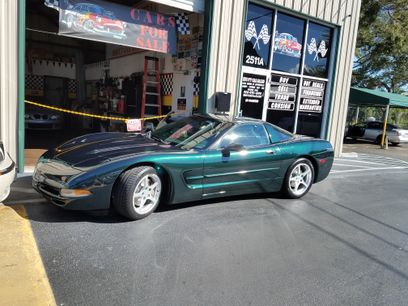 Used 2000 Chevrolet Corvette Coupe w/ Memory Pkg