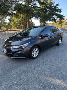 Used 2016 Chevrolet Cruze LT