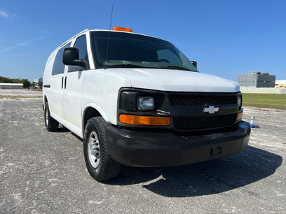 Used 2009 Chevrolet Express 2500 w/ Power Package