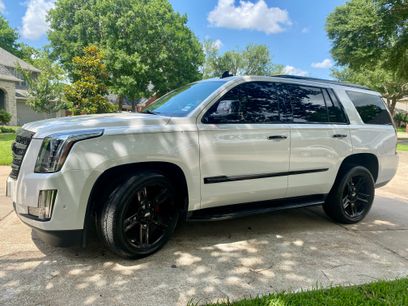 Used 2019 Cadillac Escalade Luxury