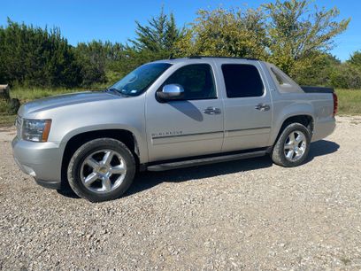 Used 2010 Chevrolet Avalanche LTZ