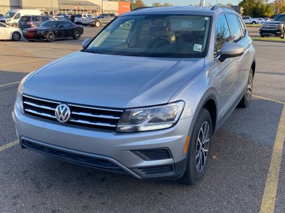 Used 2020 Volkswagen Tiguan SE