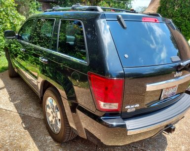 Used 2009 Jeep Grand Cherokee Overland