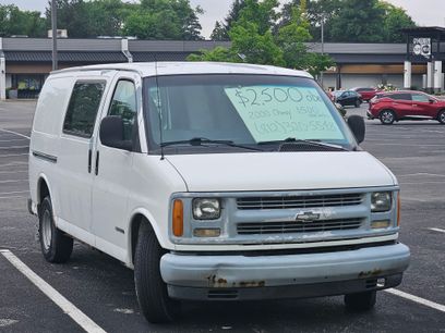 Used 2000 Chevrolet Express 1500
