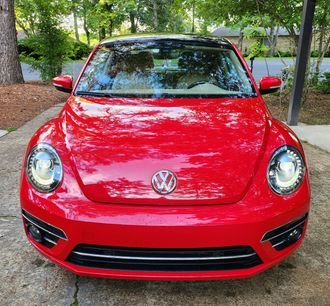 Used 2019 Volkswagen Beetle 2.0T SE