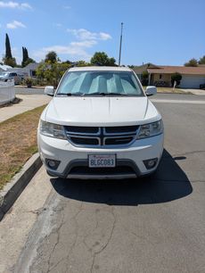 Used 2013 Dodge Journey SXT w/ Flexible Seating Group