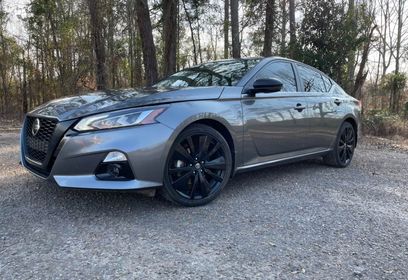 Used 2022 Nissan Altima 2.5 SR