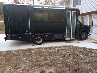 Used 2017 Ford E-450 and Econoline 450 Super Duty w/ Shuttle Bus Prep Package