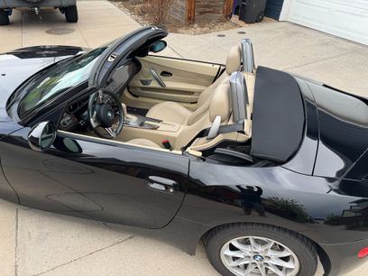 Used 2004 BMW Z4 2.5i
