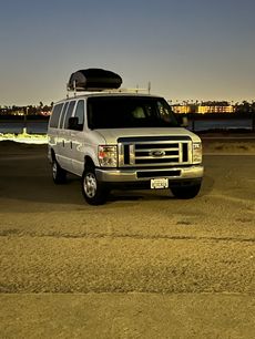 Used 2012 Ford E-350 and Econoline 350 XLT
