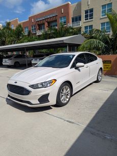 Used 2019 Ford Fusion SE