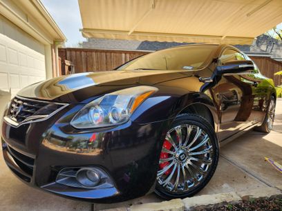 Used 2012 Nissan Altima 2.5 S w/ 2.5S Premium Pkg