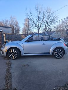 Used 2014 Volkswagen Beetle R-Line