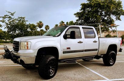Used 2007 GMC Sierra 2500 SLE w/ SLE2 Preferred Package