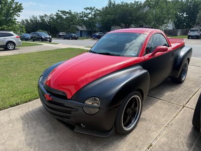 Used 2005 Chevrolet SSR w/ Preferred Equipment Group