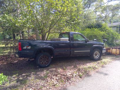 Used 2005 Chevrolet Silverado 1500 4x4 Regular Cab w/ Light Duty Power Package
