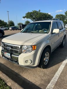 Used 2010 Ford Escape Limited