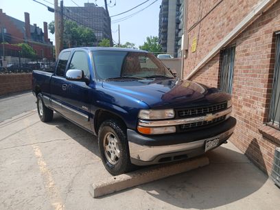 Used 2001 Chevrolet Silverado 1500 LS w/ Firm Ride Suspension Pkg