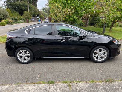 Used 2017 Chevrolet Volt Premier w/ Driver Confidence II Package
