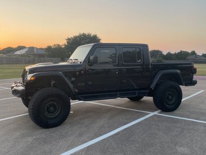Used 2023 Jeep Gladiator Rubicon w/ LED Lighting Group