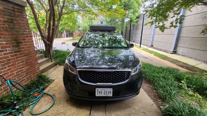 Used 2018 Kia Sedona LX w/ LX Essentials Premium Package