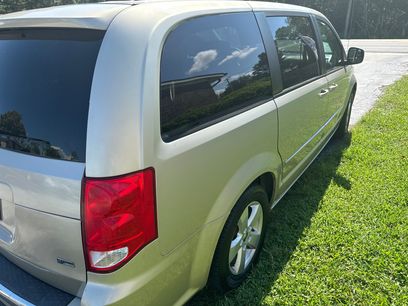 Used 2013 Dodge Grand Caravan SE