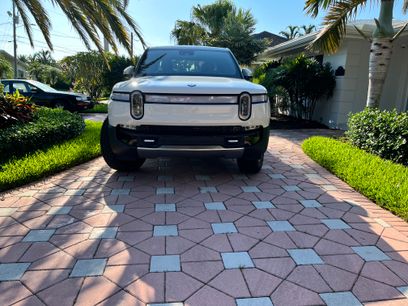 Used 2022 Rivian R1T Launch Edition