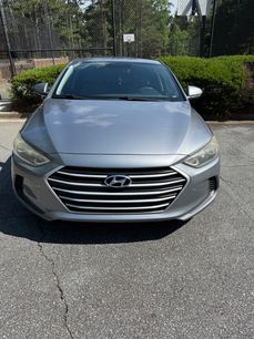 Used 2017 Hyundai Elantra SE