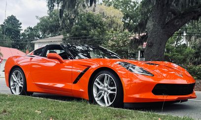 Used 2019 Chevrolet Corvette Stingray Coupe w/ 1LT