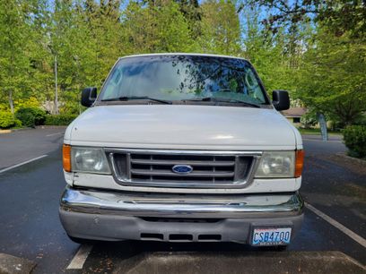Used 2006 Ford E-350 and Econoline 350 XL