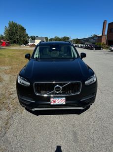 Used 2019 Volvo XC90 T5 Momentum w/ Multimedia Package