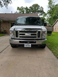 Used 2014 Ford E-250 and Econoline 250 w/ Power Group