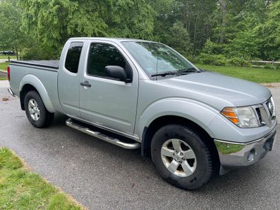 Used 2010 Nissan Frontier SE w/ SE Value Truck Pkg