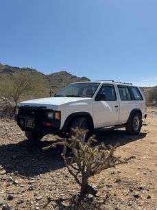 Used 1992 Nissan Pathfinder XE